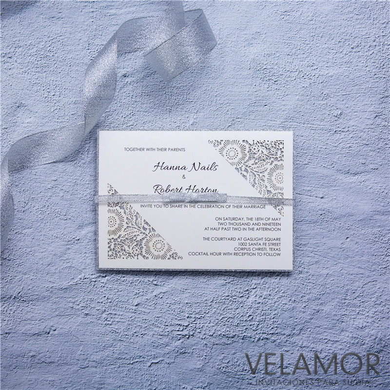 Deslumbrante flor simple Corte Láser Invitaciones WFL0101